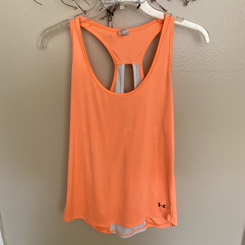 UNDER ARMOUR WOMANS TANK